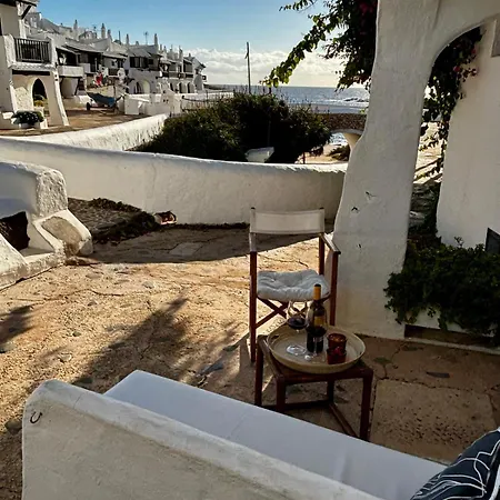 Menorca Les Pieds Dans L'eau דירה *